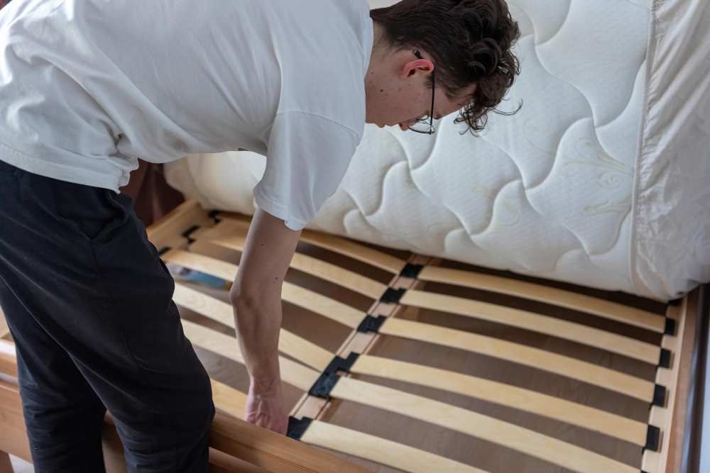 How to Disassemble a Bed Quickly and Safely for Moving or Storage
