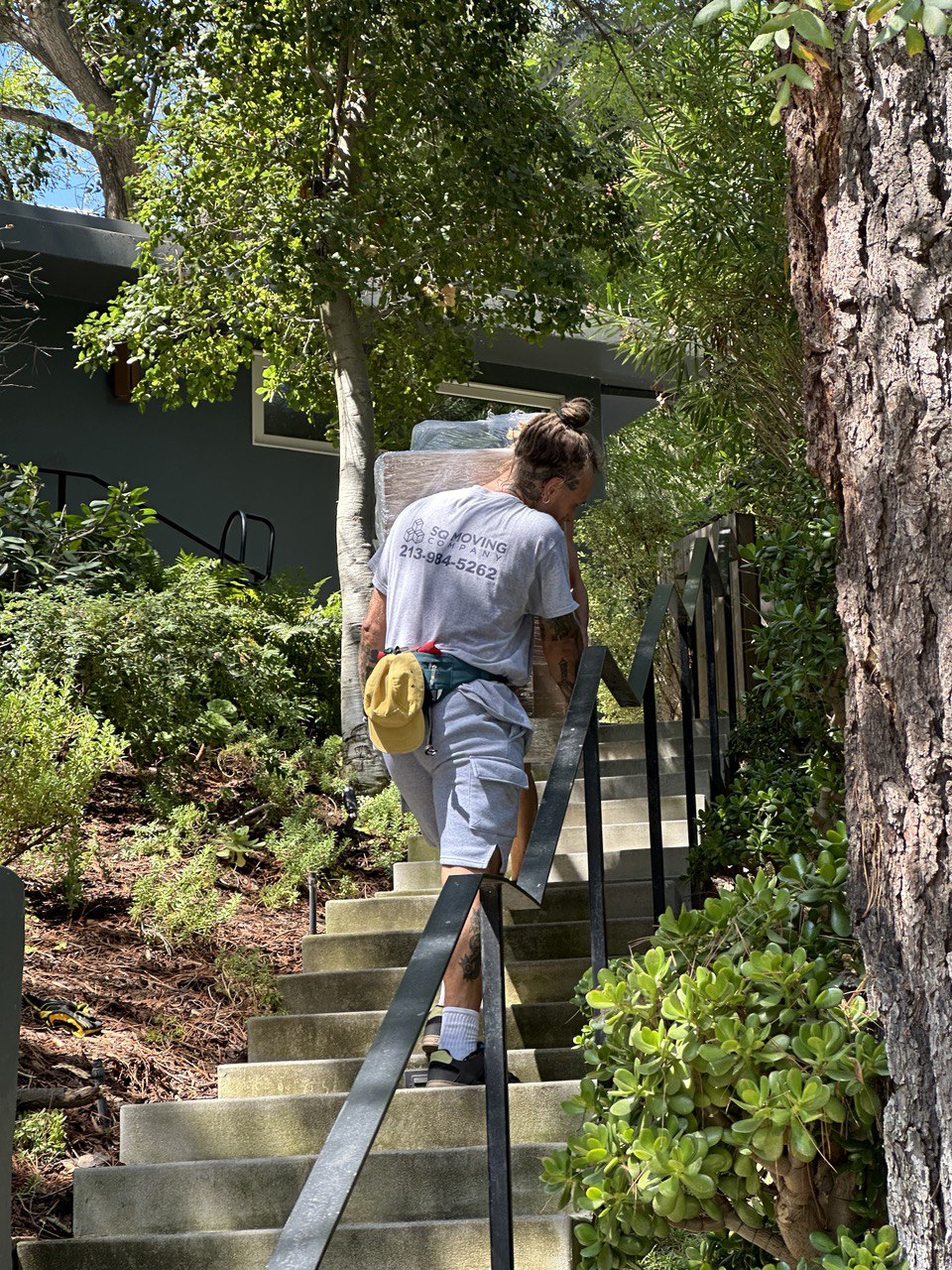 Affordable movers in Hollywood CA