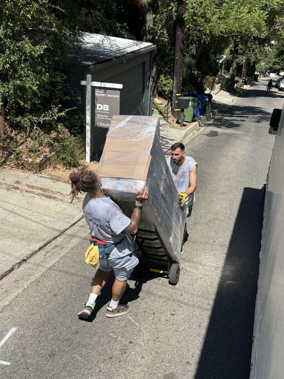 SQ Moving Company – professional movers in Mar Vista, California providing affordable and reliable moving services for local residents