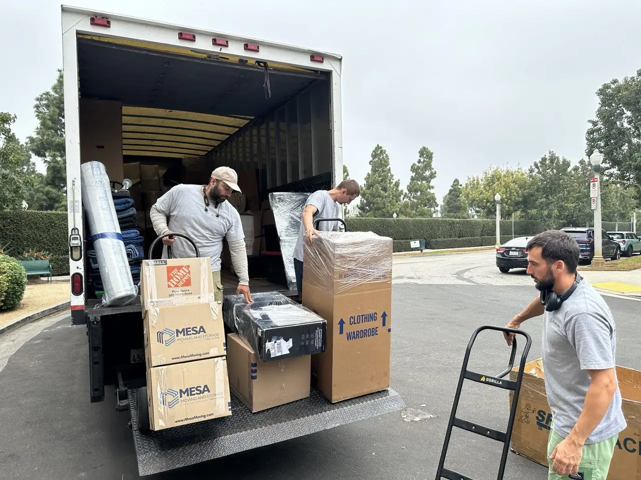 Redondo Beach movers loading packed boxes and furniture into the truck during a Redondo Beach move.