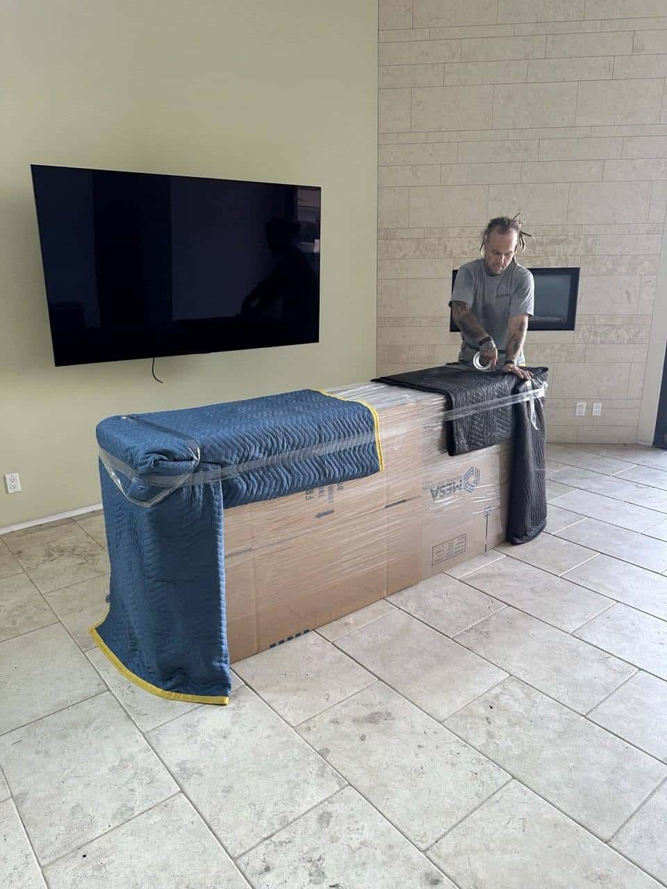 SQ Moving Company – white glove moving services in Mar Vista, CA for high-value furniture and delicate items