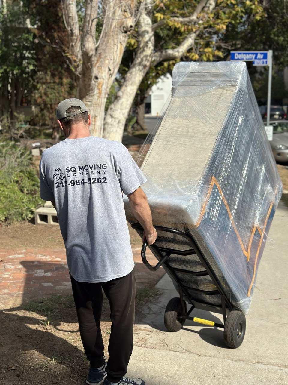 Santa Clarita movers 7 white glove moving services in santa clarita